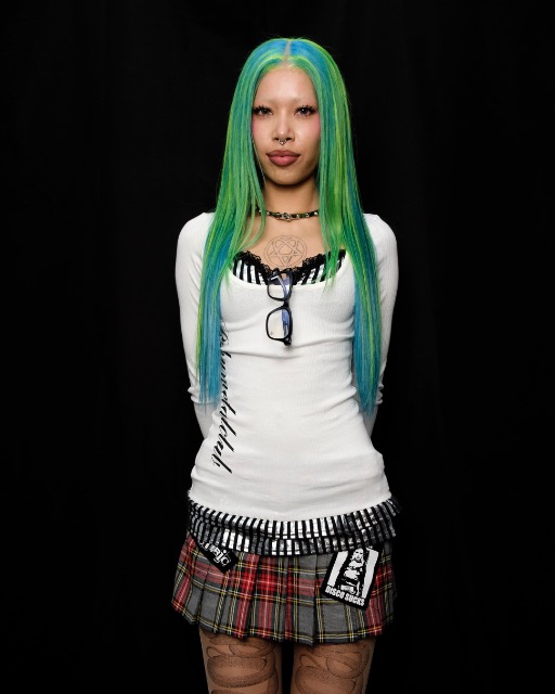 Molly Santana : London Headline 