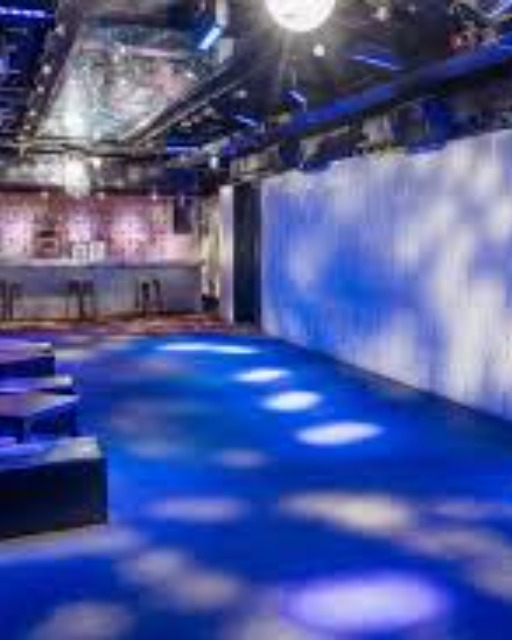 Club04