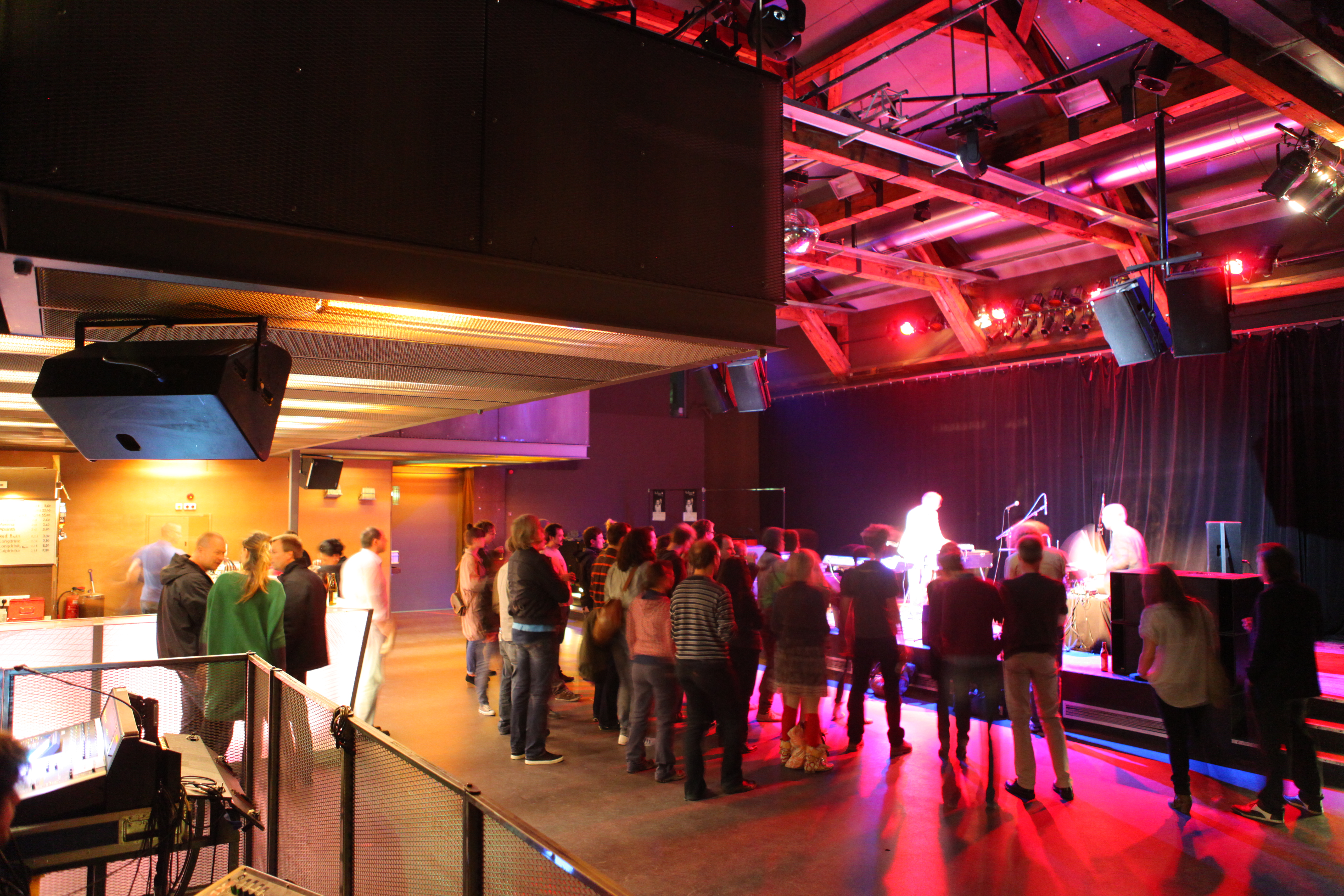 Ampere (at Muffatwerk)