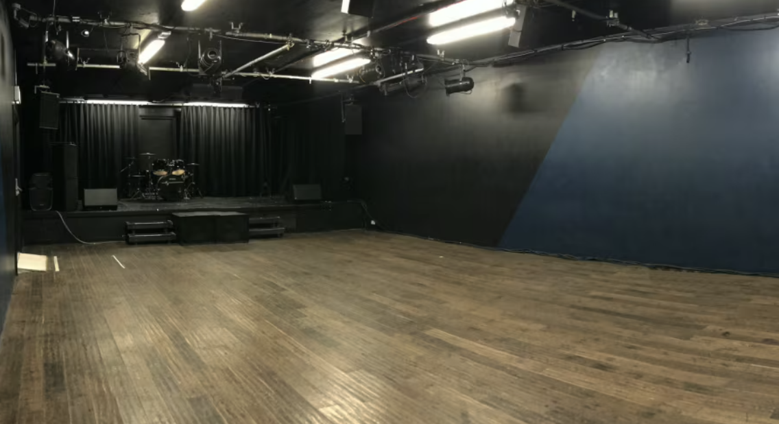 Courtyard Theatre