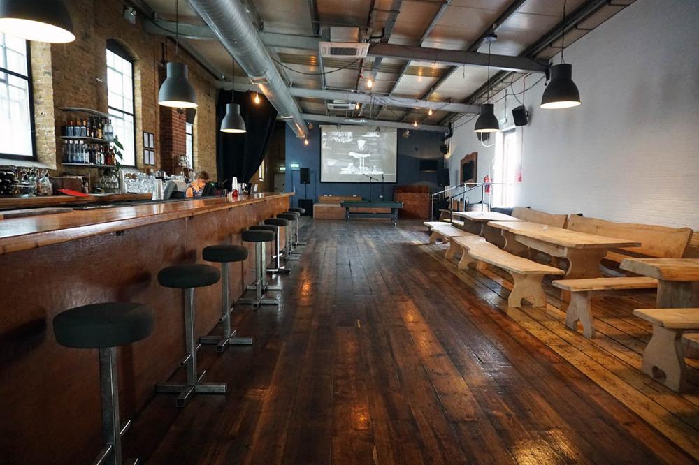 Juju's Bar & Stage