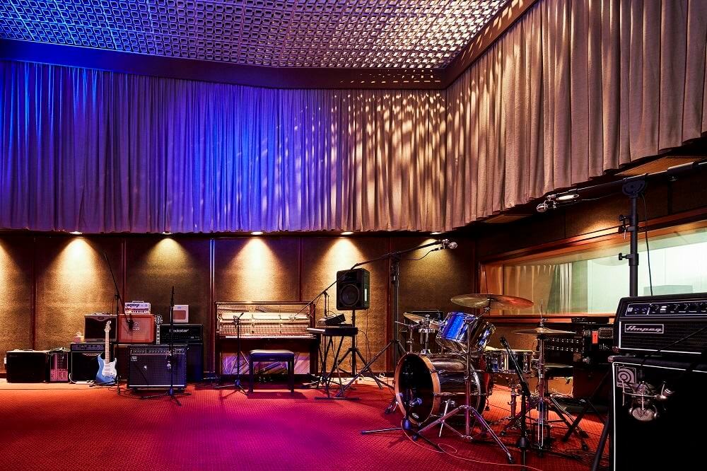 Low Four Studio